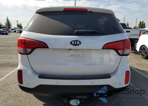 2015 Kia Sorento Ex z USA, uszkodzony, nr VIN 5XYKU4A74FG586561